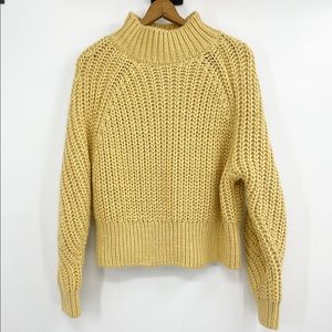 H&M chunky knit cropped mock neck sweater S
